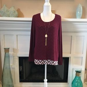 SALE🎉NWT Charming Charlie’s Chevron Sweater